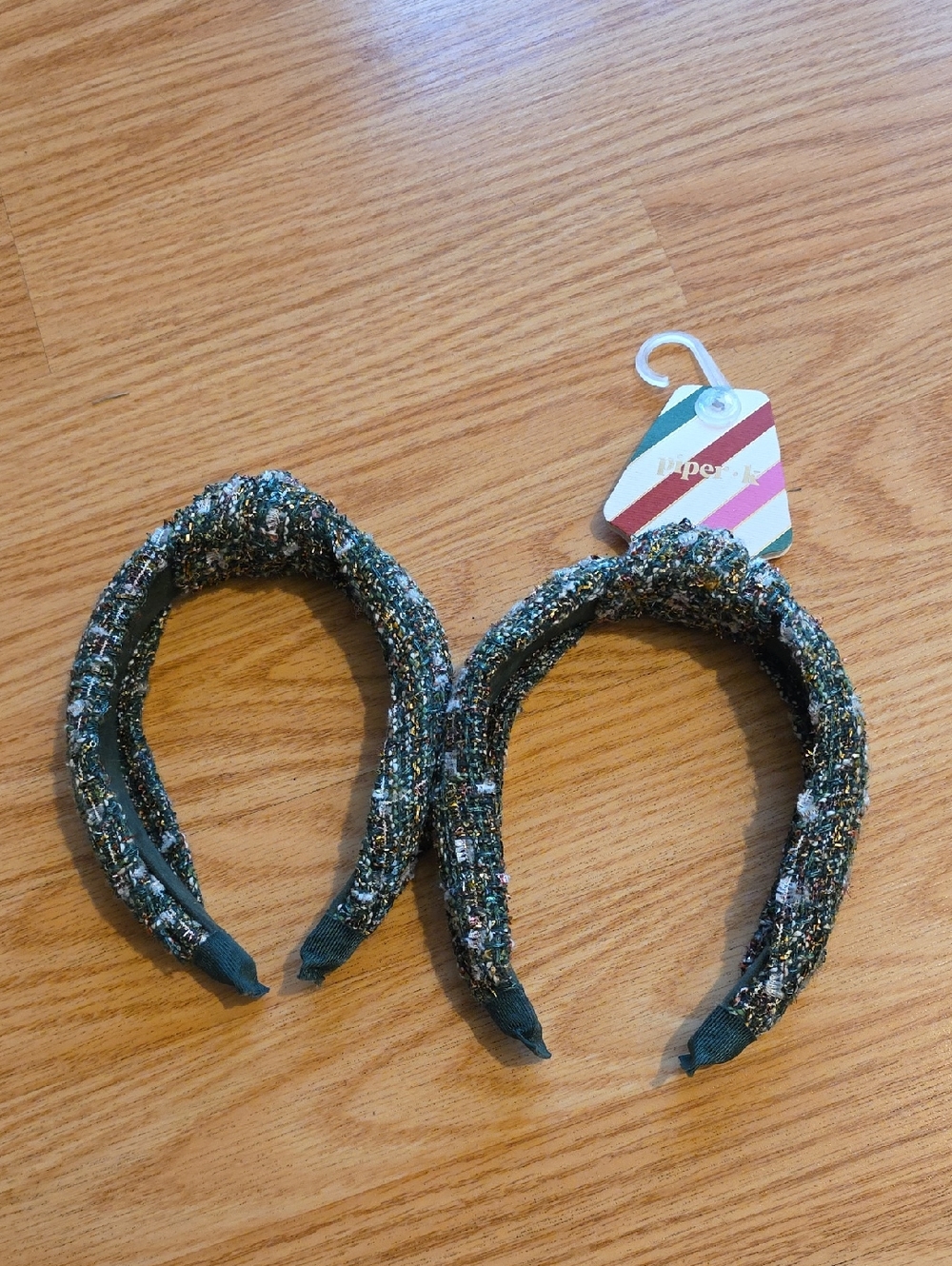 Piper•k Metallic Thread Green Headband Set